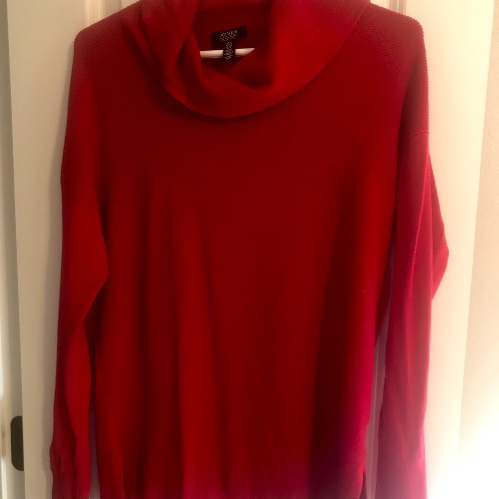 Women’s red sweater
